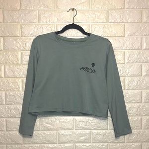 Embroidered Long Sleeve Cropped Tee